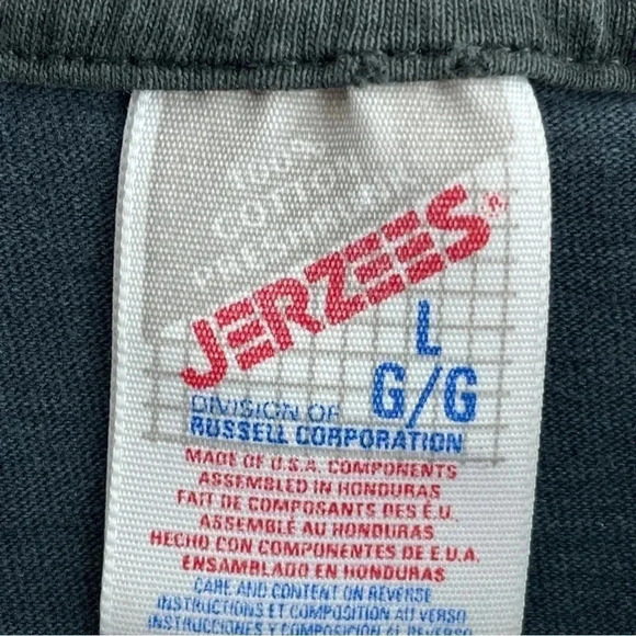 Y2K Tweety Bird Mens Size L short sleeve shirt 1633 - Picture 3 of 8